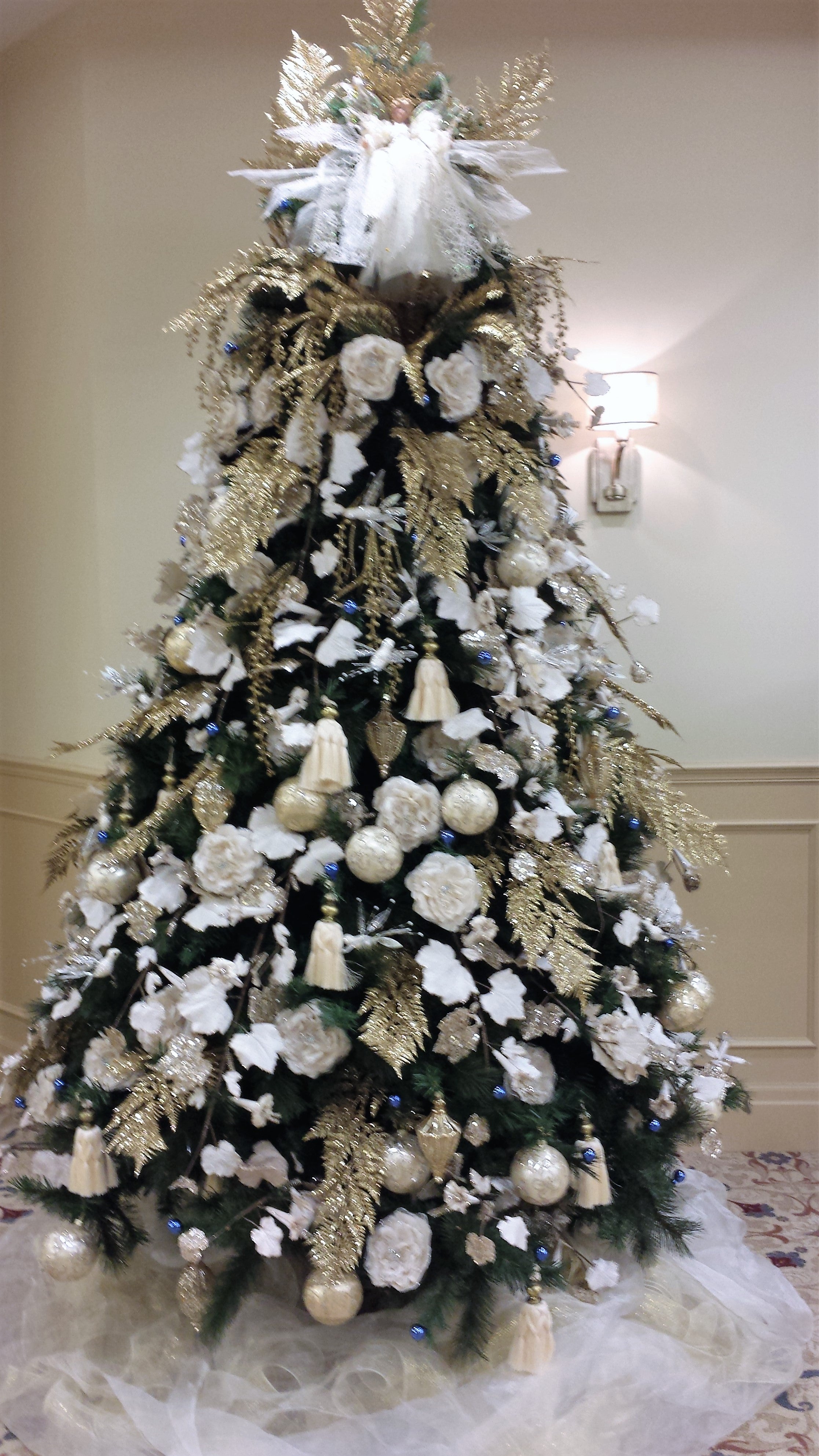 Christmas Decorating Services - Funeral Homes