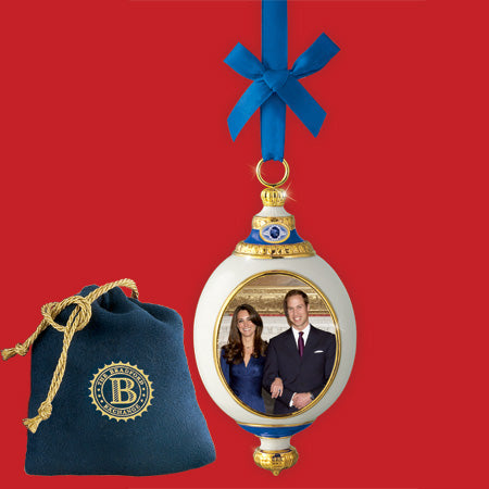 (D) ROYAL FAMILY: ROYAL ENGAGEMENT ORNAMENT 0113509001-T