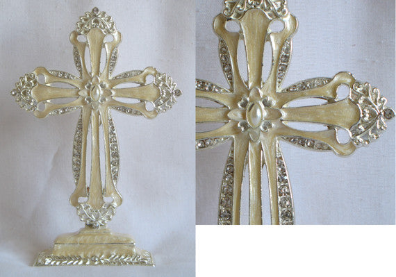 (C) Cross - Crystals Ivory 14.0cm x 9.5 x 3.0cm CRS3499D-T