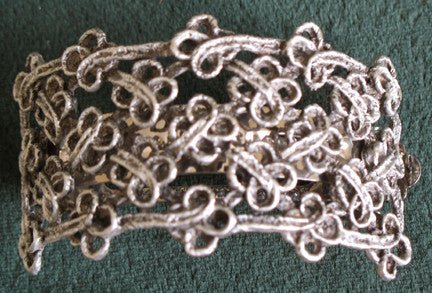 (P) Pewter Hair Clip Floral Knots Crafted Design 6.3 x 4.0cm PH-025