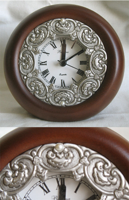 (P) Pewter Wall Clock 15.0 x 15.0 x 6.0 cm PW-014